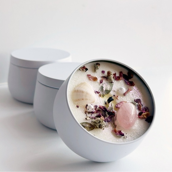 Handcrafted Aphrodite Ritual Candle – 8oz Tin for Self-Love - Picture 3 of 4